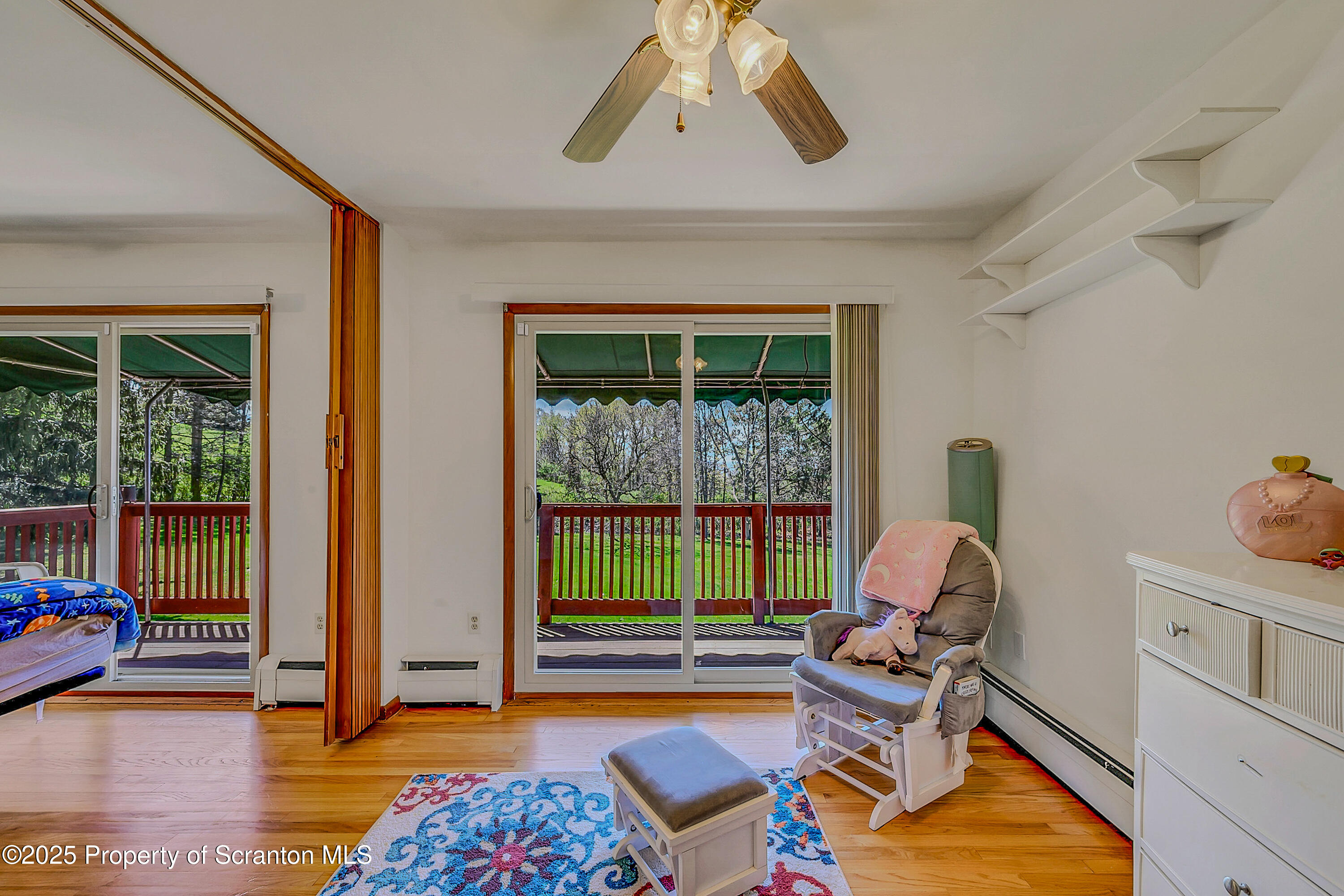 Clarks Summit, Pennsylvania, 18411, United States, 5 Bedrooms Bedrooms, ,4 BathroomsBathrooms,Residential,For Sale,1971485