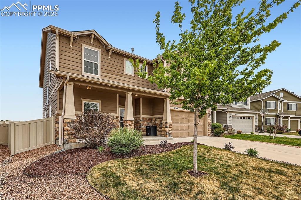 Colorado Springs, Colorado, 80908, United States, 3 Bedrooms Bedrooms, ,3 BathroomsBathrooms,Residential,For Sale,1898644