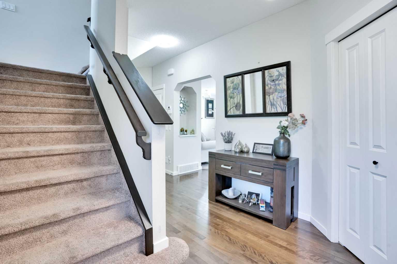 CALGARY, Alberta, T3M 0N7, CA, 4 Bedrooms Bedrooms, ,4 BathroomsBathrooms,Residential,For Sale,1908583