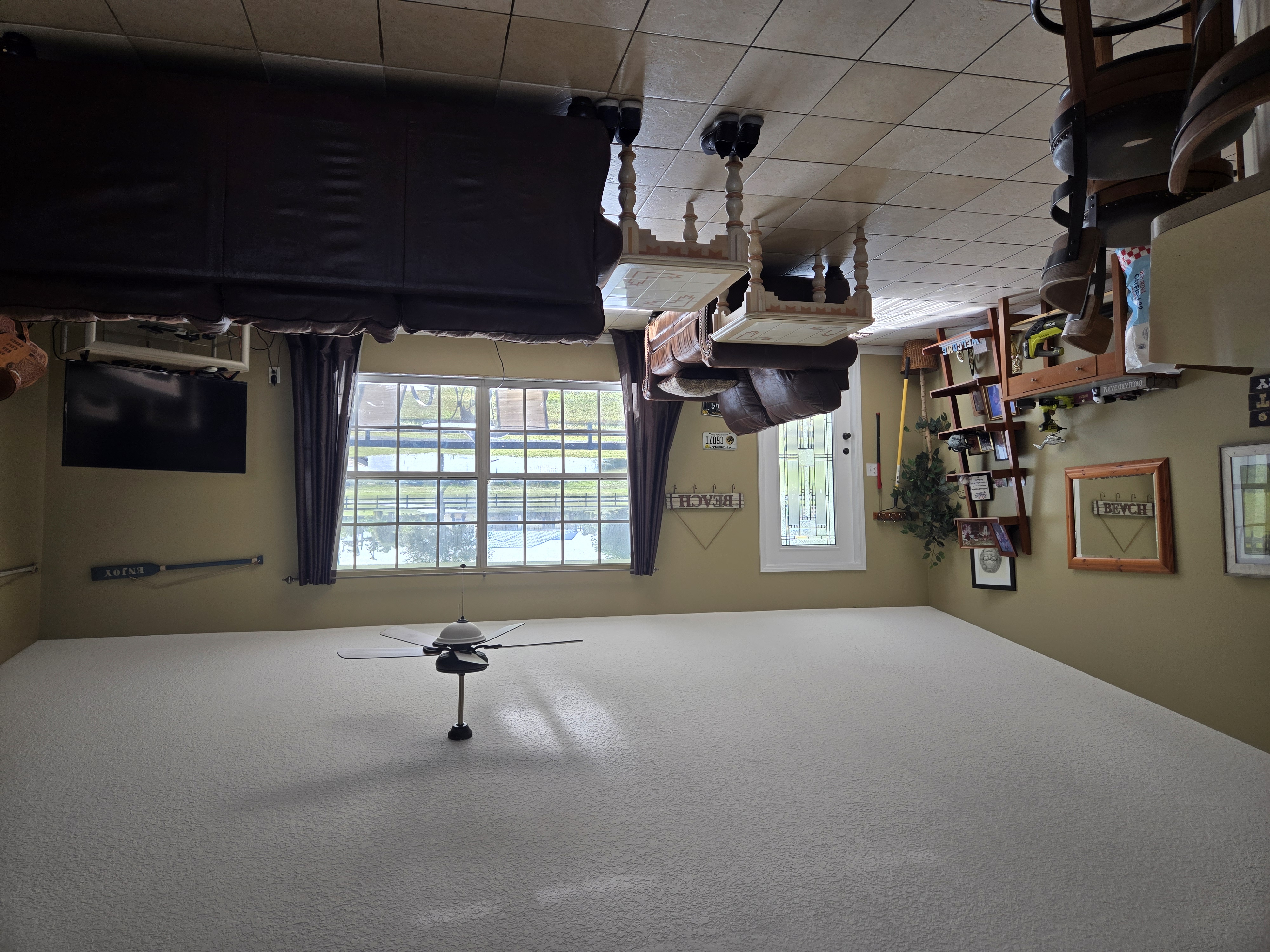 Okeechobee, Florida, 34972, United States, 3 Bedrooms Bedrooms, ,2 BathroomsBathrooms,Residential,For Sale,1930518