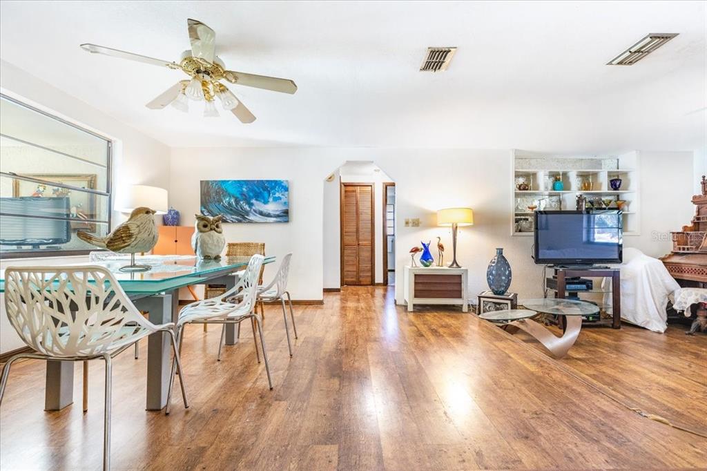 Tampa, Florida, 33626, United States, 3 Bedrooms Bedrooms, ,2 BathroomsBathrooms,Residential,For Sale,1992927