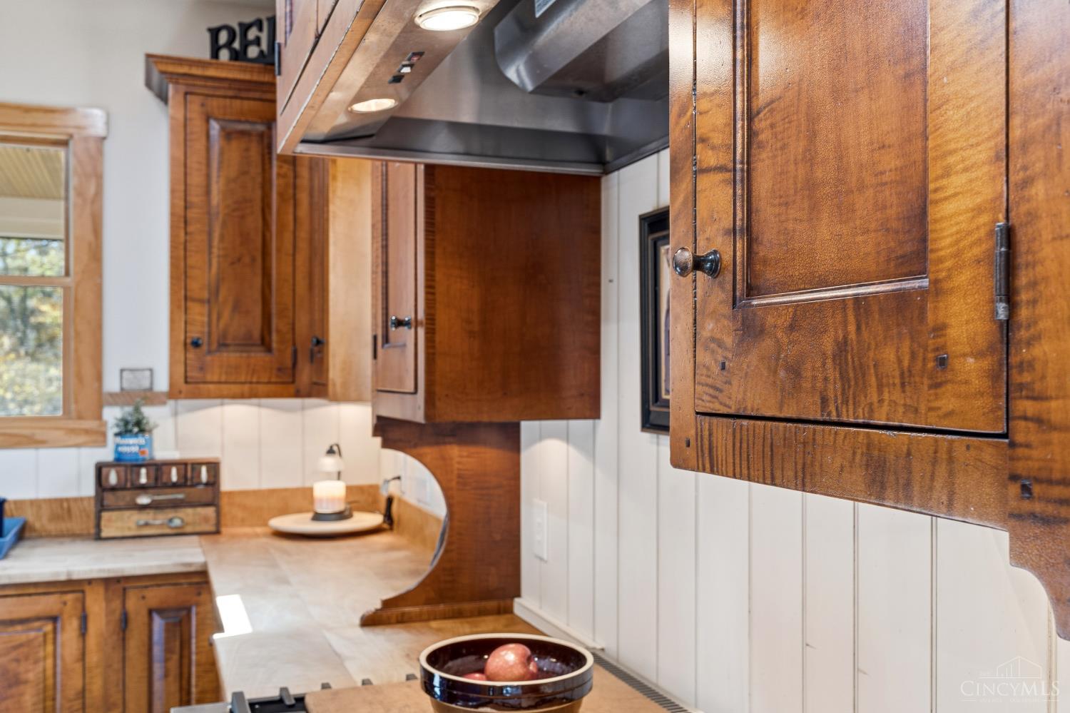 Wilmington, Ohio, 45177, United States, 6 Bedrooms Bedrooms, ,4 BathroomsBathrooms,Residential,For Sale,1989066