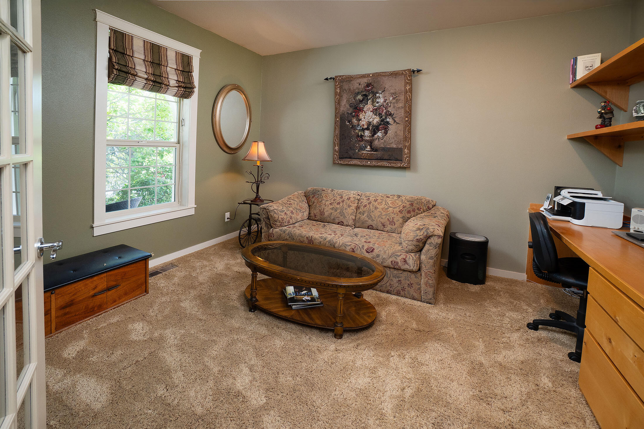 Bend, Oregon, 97702, United States, 3 Bedrooms Bedrooms, ,2 BathroomsBathrooms,Residential,For Sale,1883442