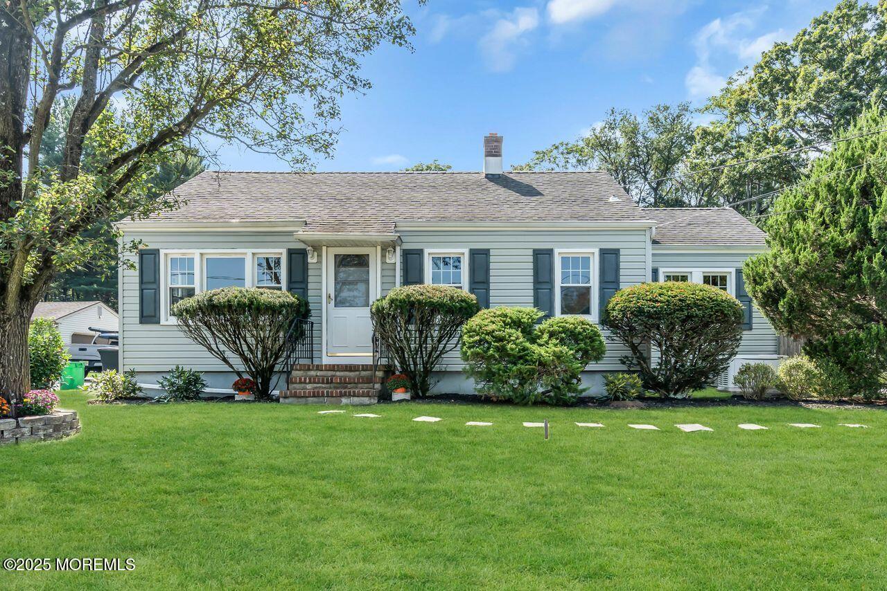 Aberdeen, New Jersey, 07747, United States, 3 Bedrooms Bedrooms, ,1 BathroomBathrooms,Residential,For Sale,1955977