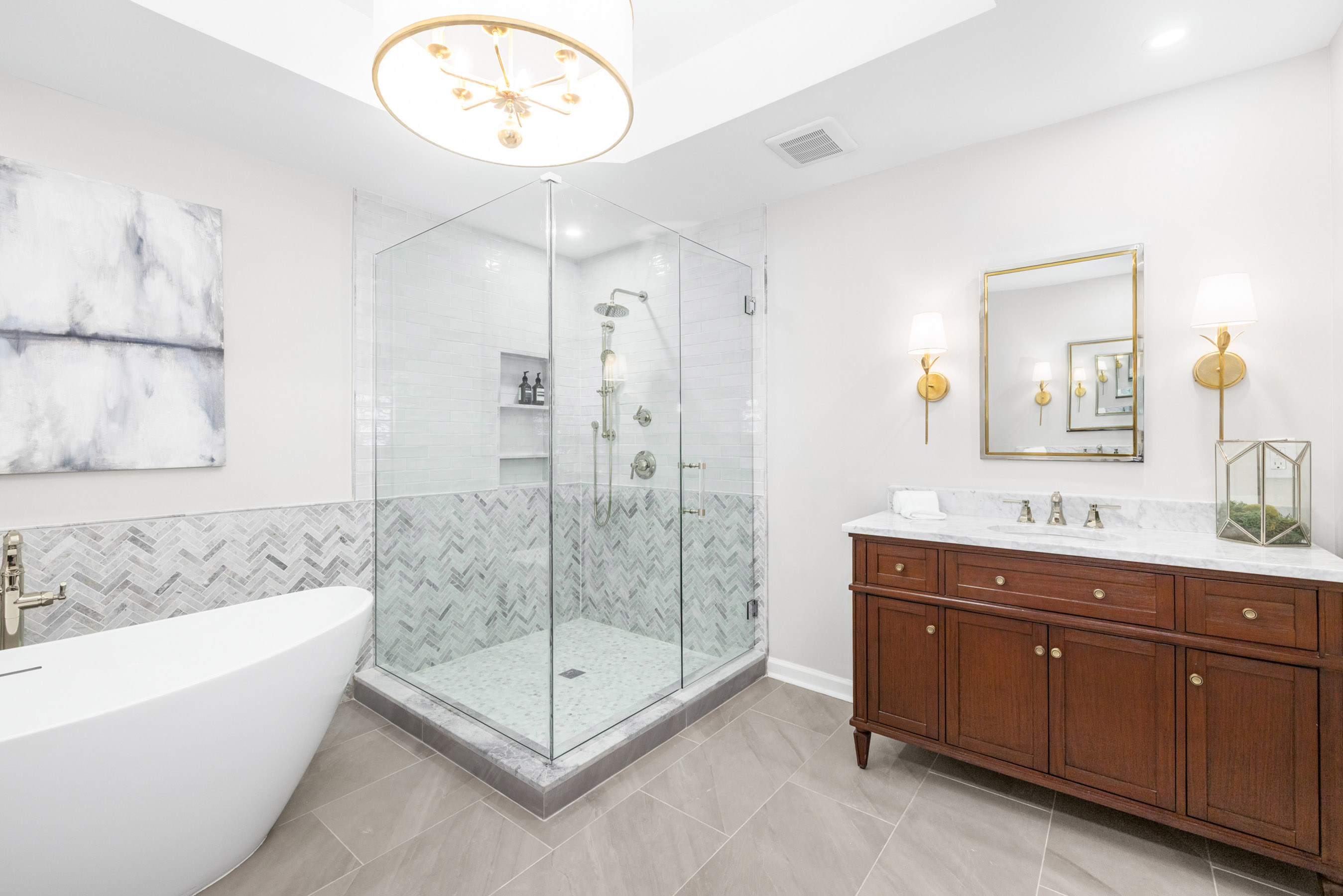  Meticulous Top to Bottom Renovation in Mooregate Square - 物件實景