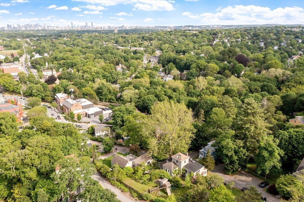 Belmont, Massachusetts, 02478, United States, 7 Bedrooms Bedrooms, ,5 BathroomsBathrooms,Residential,For Sale,1838379