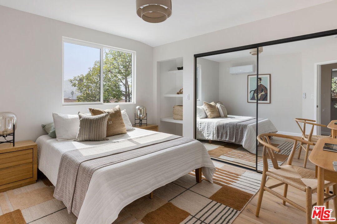 Los Angeles, California, 90065, United States, 3 Bedrooms Bedrooms, ,2 BathroomsBathrooms,Residential,For Sale,1987634