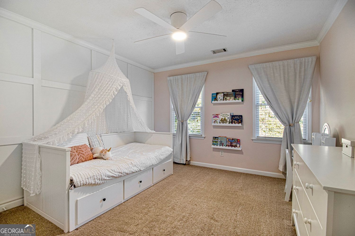 Alpharetta, Georgia, 30004, United States, 4 Bedrooms Bedrooms, ,3 BathroomsBathrooms,Residential,For Sale,1968344