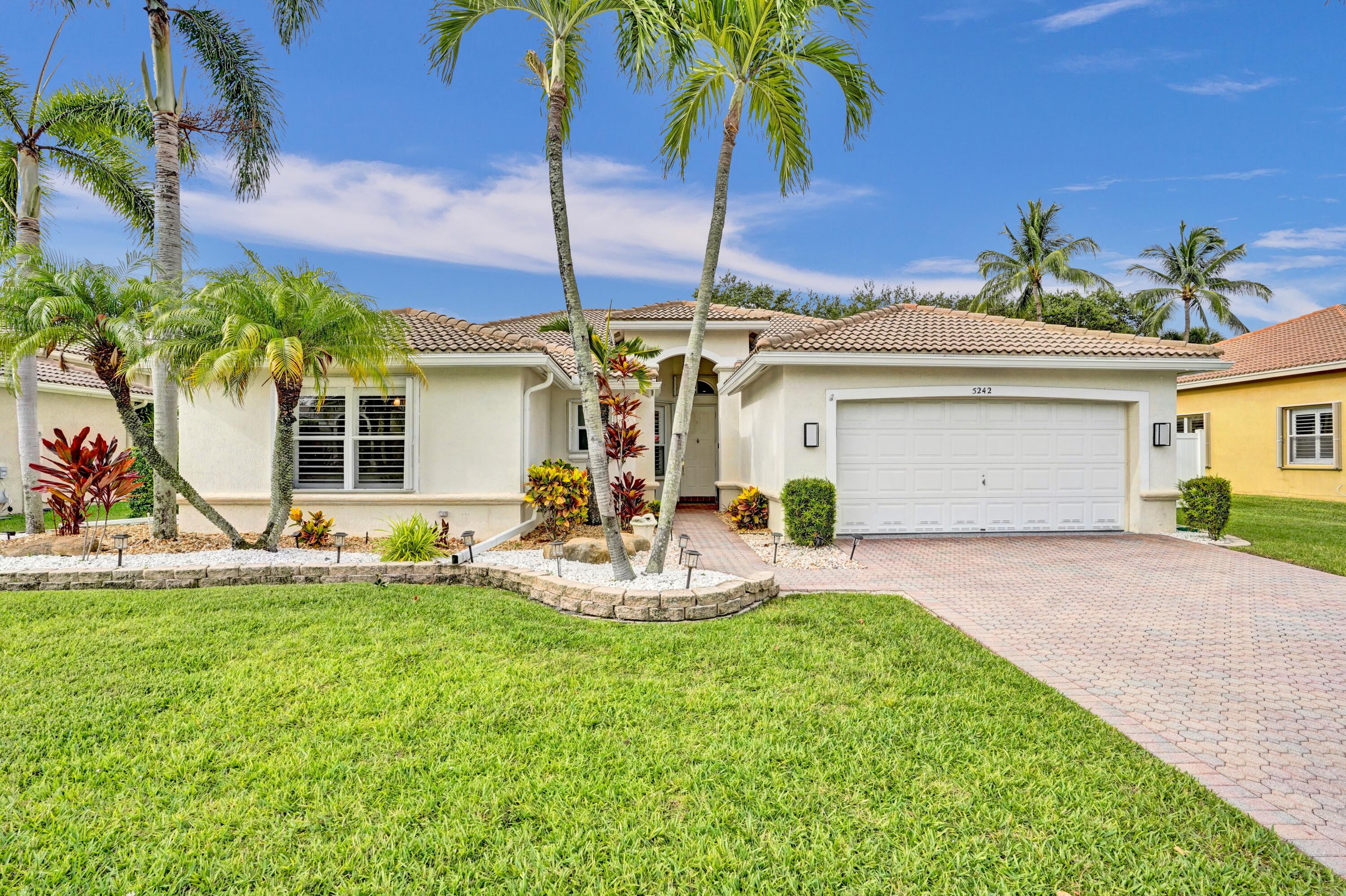 Lake Worth, Florida, 33463, United States, 3 Bedrooms Bedrooms, ,3 BathroomsBathrooms,Residential,For Sale,1905874