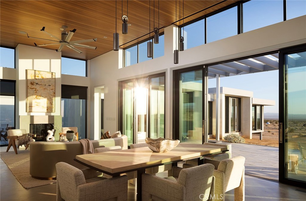 Joshua Tree, California, 92252, United States, 4 Bedrooms Bedrooms, ,3 BathroomsBathrooms,Residential,For Sale,1961812