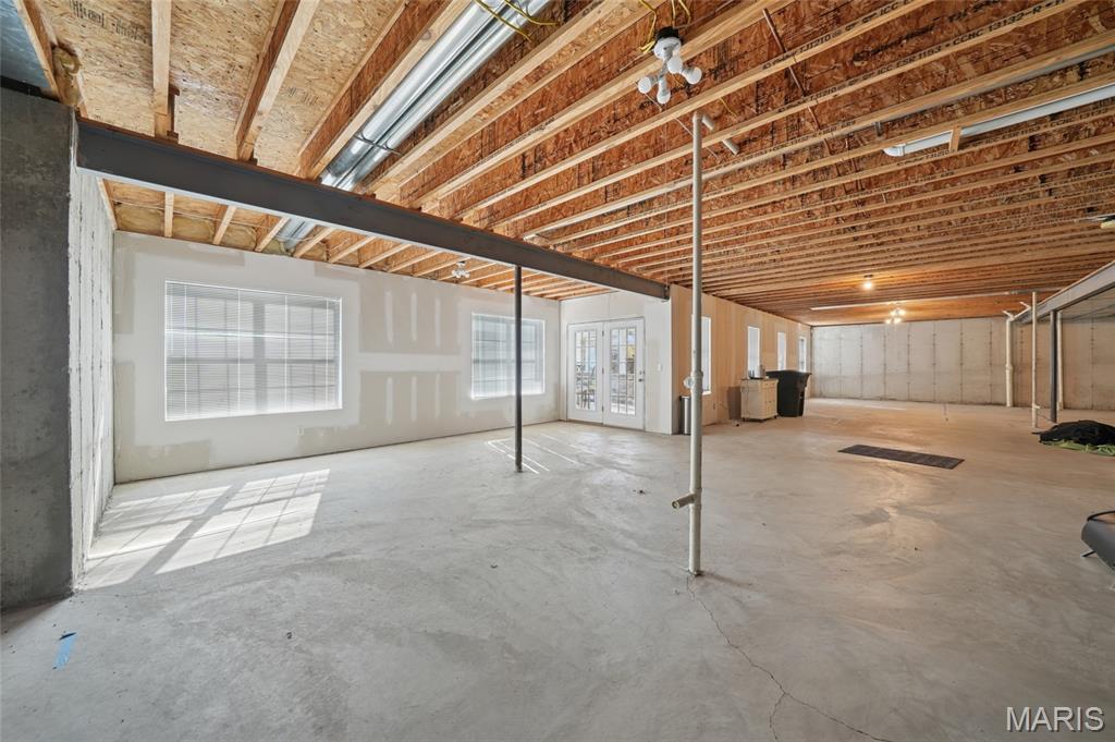 Ellisville, Missouri, 63021, United States, 3 Bedrooms Bedrooms, ,3 BathroomsBathrooms,Residential,For Sale,1988927