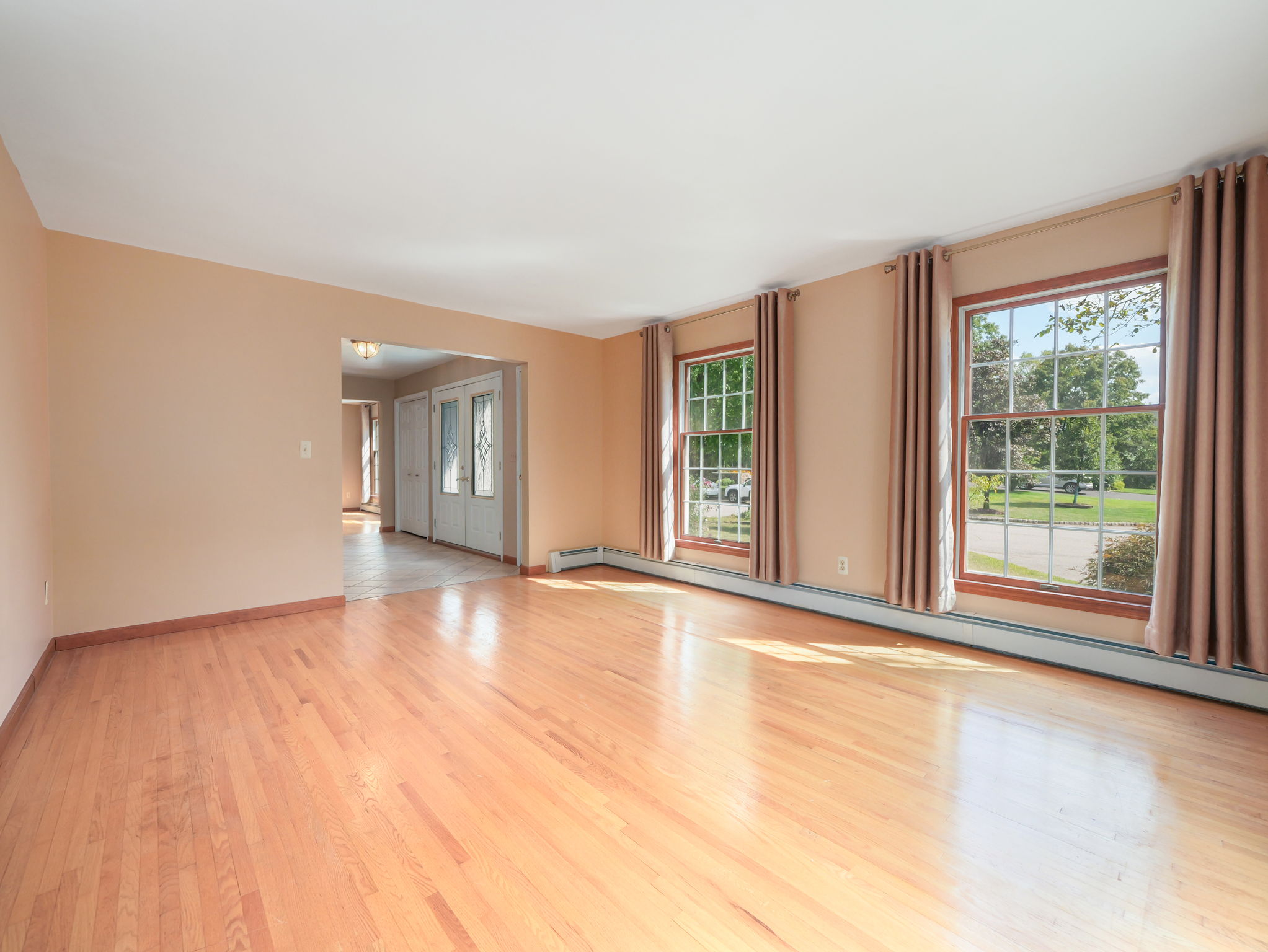 Lincoln Park, New Jersey, 07035, United States, 4 Bedrooms Bedrooms, ,3 BathroomsBathrooms,Residential,For Sale,1942822