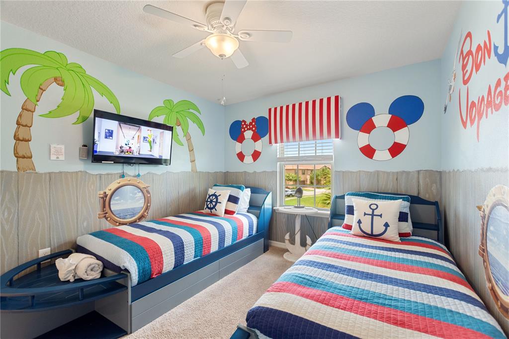 Davenport, Florida, 33837, United States, 5 Bedrooms Bedrooms, ,4 BathroomsBathrooms,Residential,For Sale,1933359