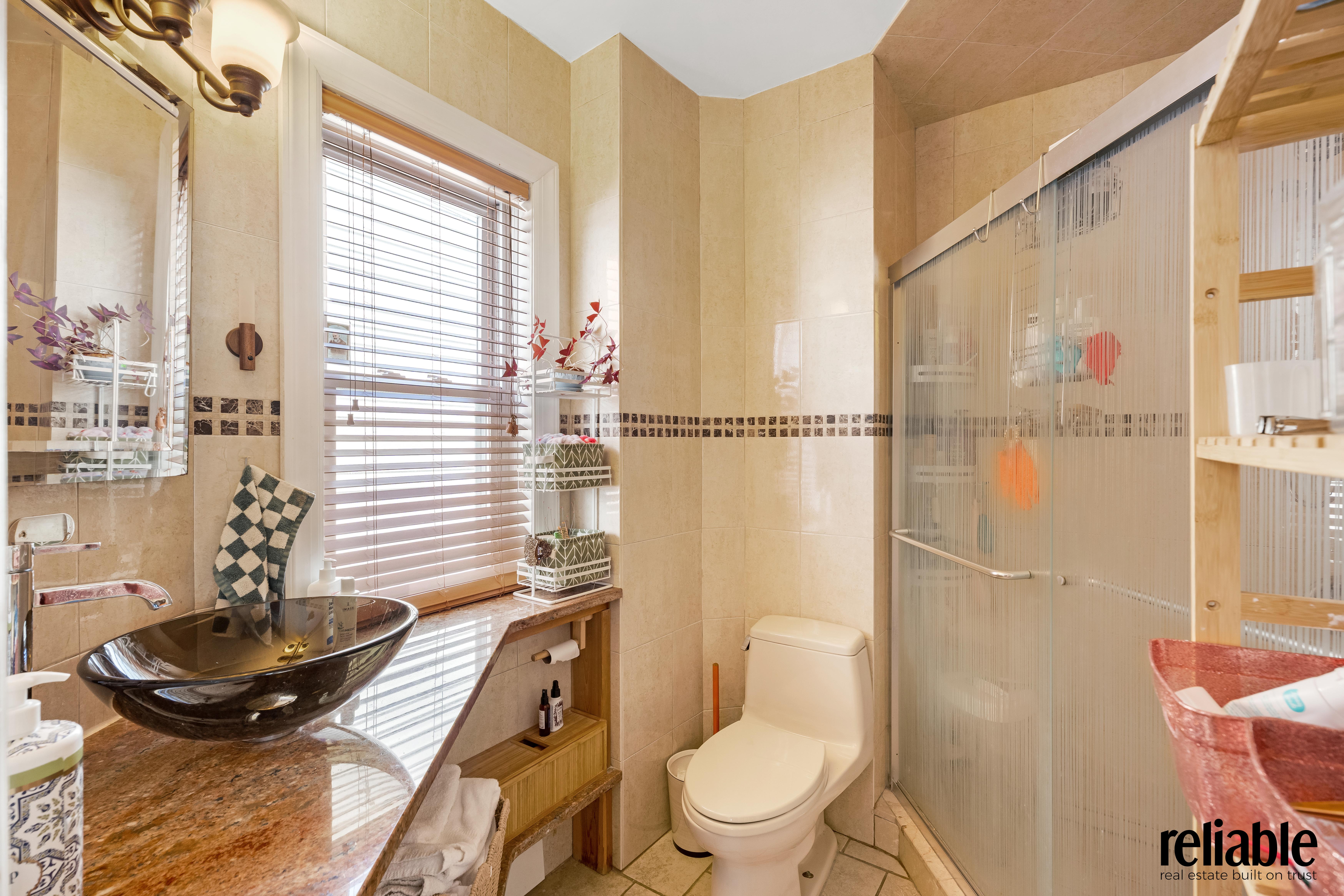 Brooklyn, New York, 11228, United States, 6 Bedrooms Bedrooms, ,3 BathroomsBathrooms,Residential,For Sale,1991049