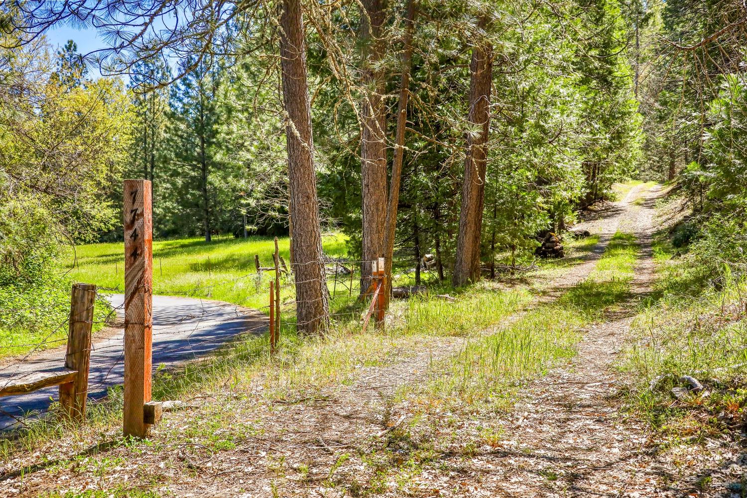 Mountain Ranch, California, 95246, United States, 1 Bedroom Bedrooms, ,1 BathroomBathrooms,Residential,For Sale,1982993