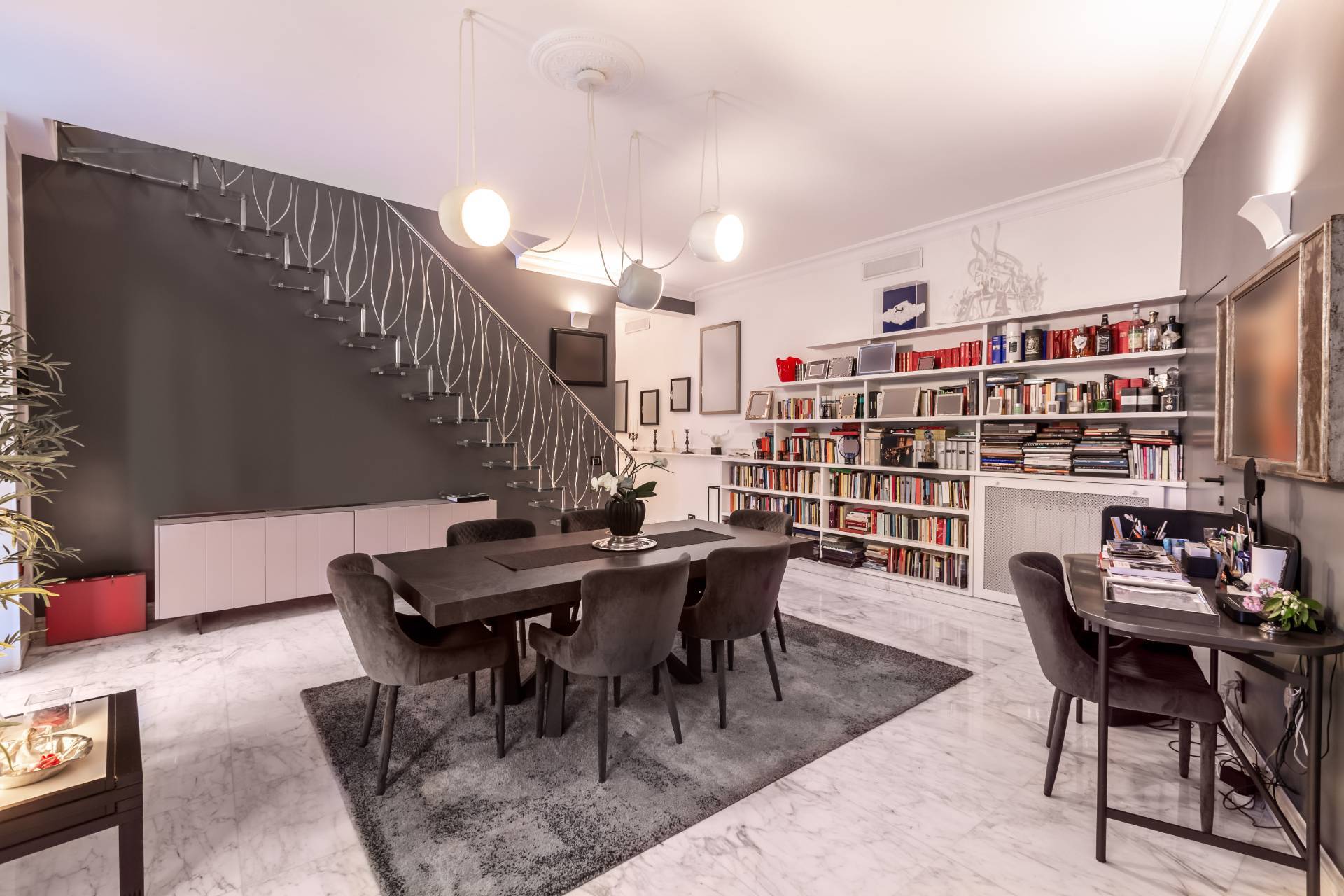 Roma, Roma, 00100, IT, 4 Bedrooms Bedrooms, ,4 BathroomsBathrooms,Residential,For Sale,1993511