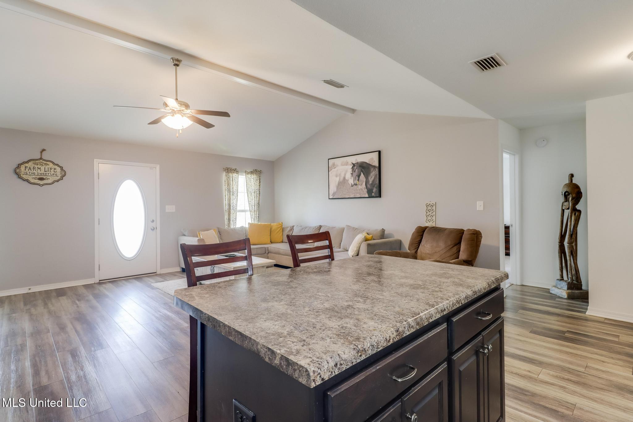 Saucier, Mississippi, 39574, United States, 3 Bedrooms Bedrooms, ,2 BathroomsBathrooms,Residential,For Sale,2001872