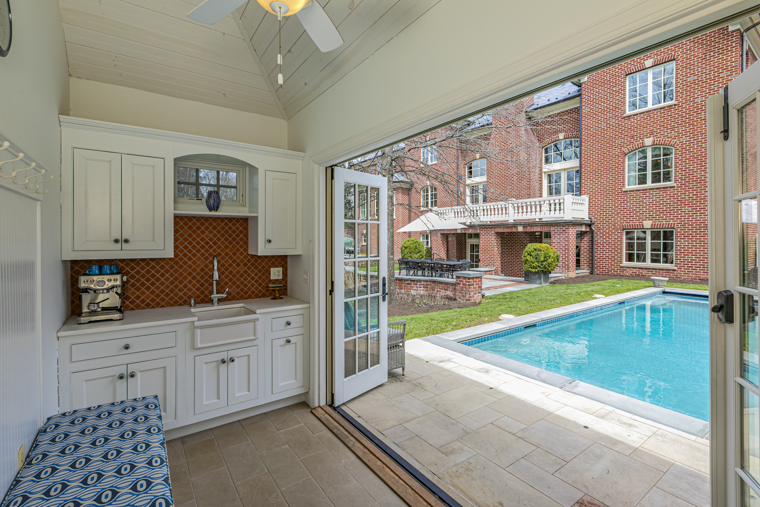  Estate-Style Living in the Western Section - 物件實景