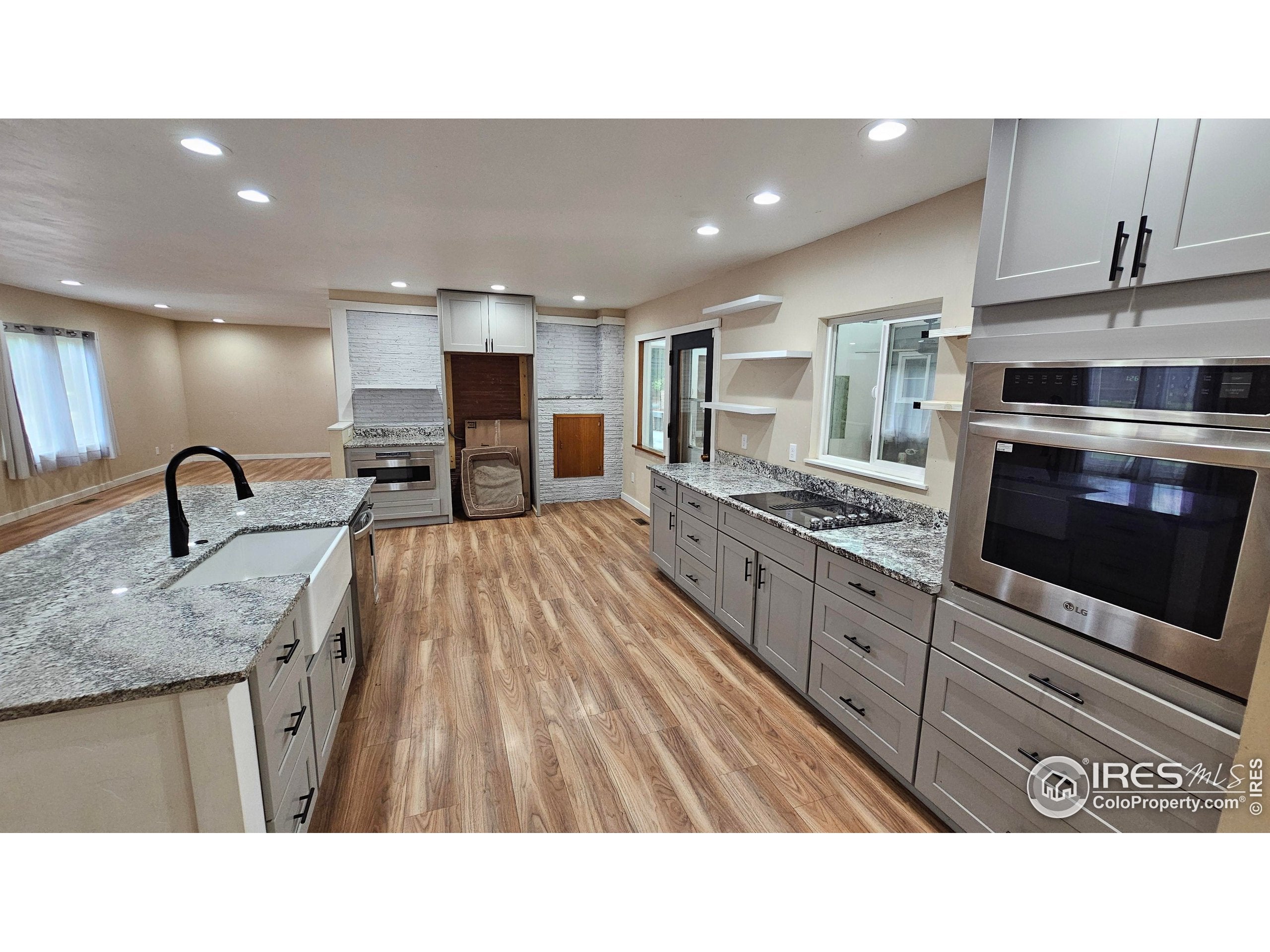 Brush, Colorado, 80723, United States, 4 Bedrooms Bedrooms, ,1 BathroomBathrooms,Residential,For Sale,1983726