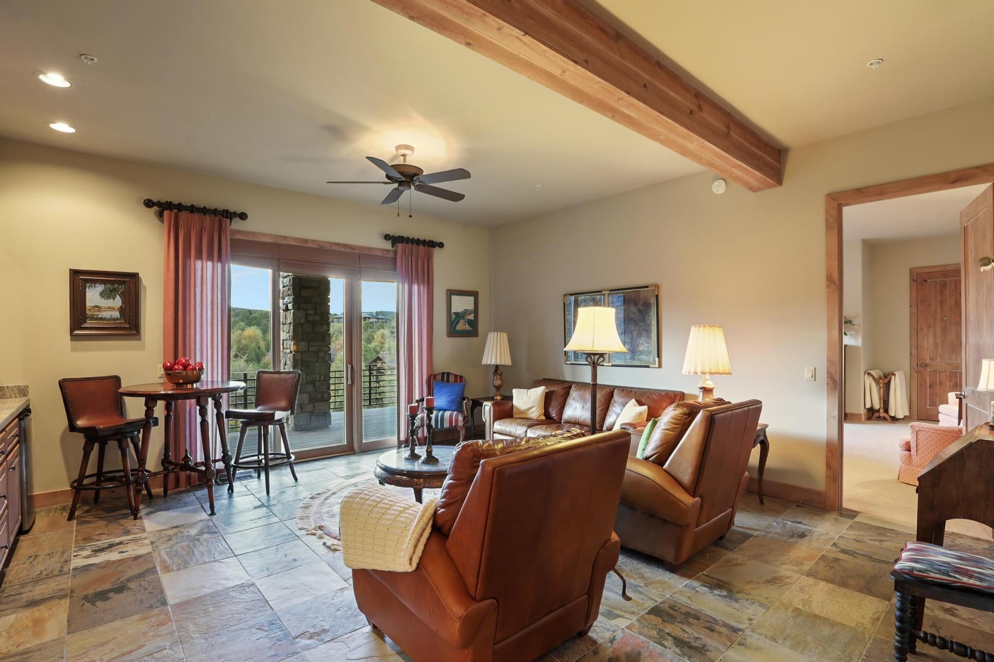 Payson, Arizona, 85541, United States, 4 Bedrooms Bedrooms, ,3 BathroomsBathrooms,Residential,For Sale,1848921