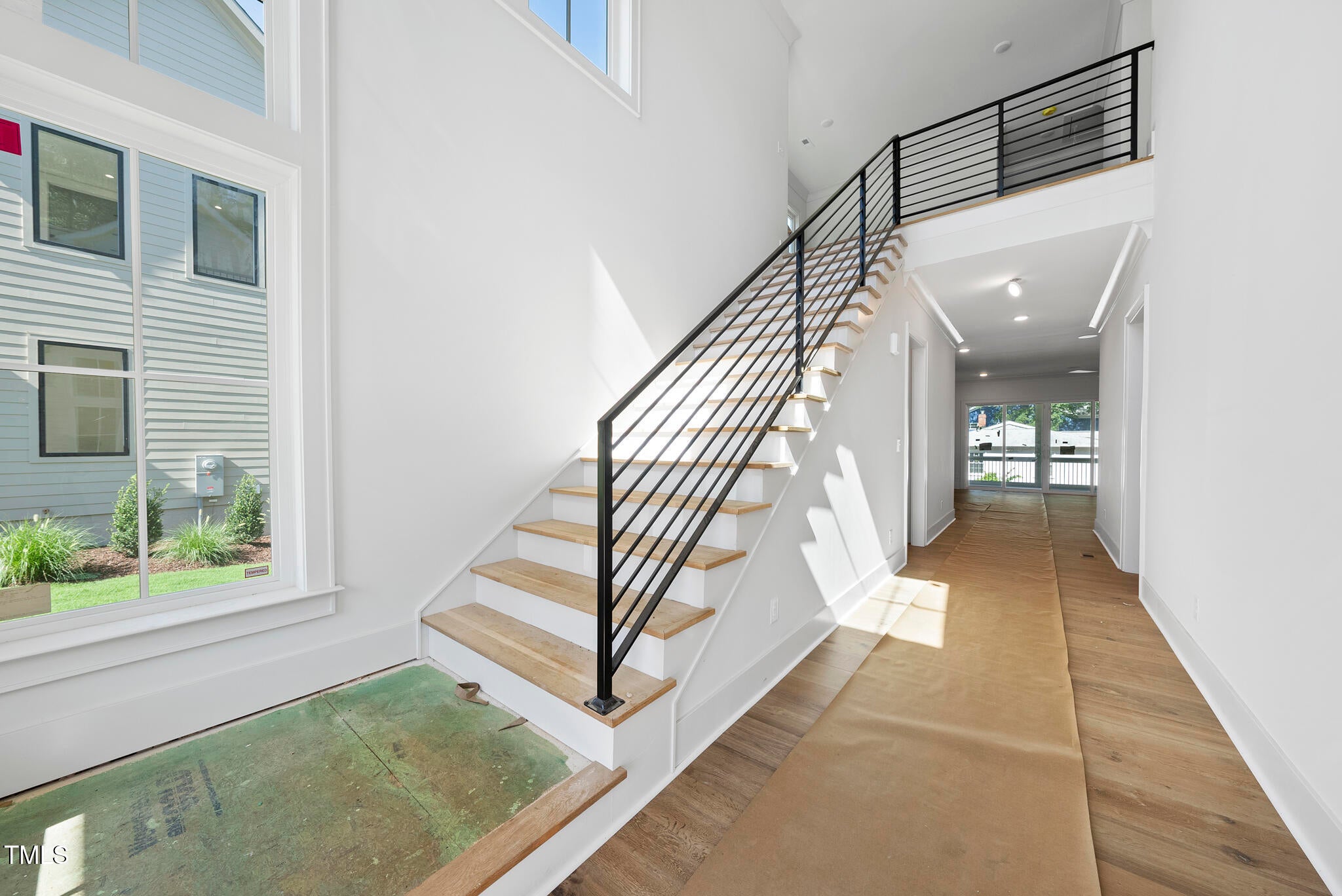 Raleigh, North Carolina, 27607, United States, 5 Bedrooms Bedrooms, ,5 BathroomsBathrooms,Residential,For Sale,1895455