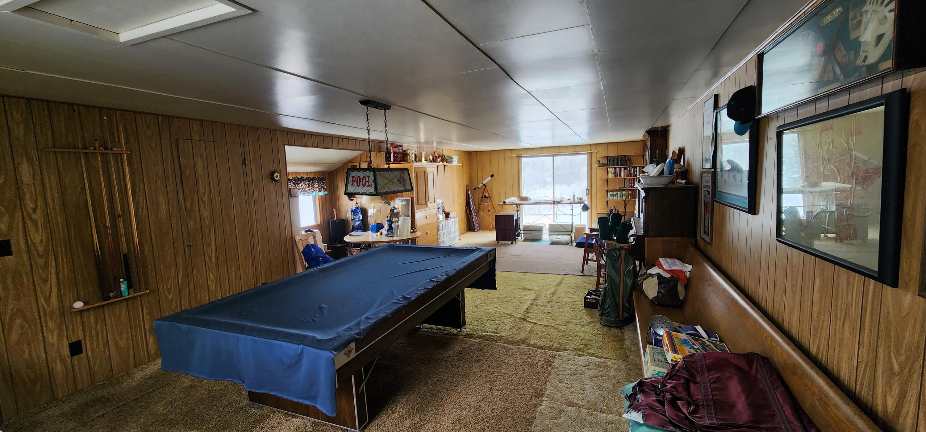Hessel, Michigan, 49745, United States, 7 Bedrooms Bedrooms, ,3 BathroomsBathrooms,Residential,For Sale,1754020