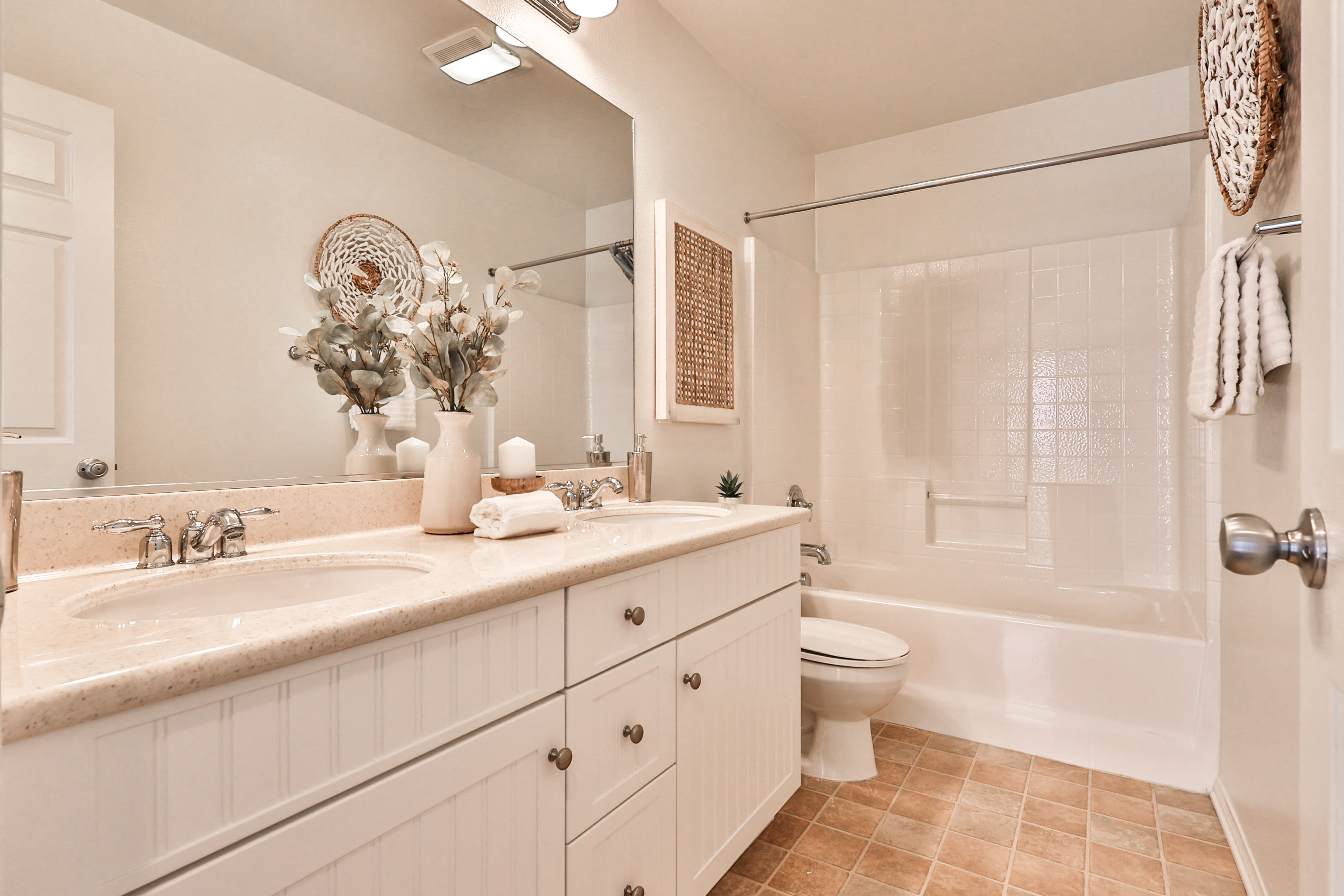  28814 South Lake Drive, Temecula, CA 92591 - 物件實景