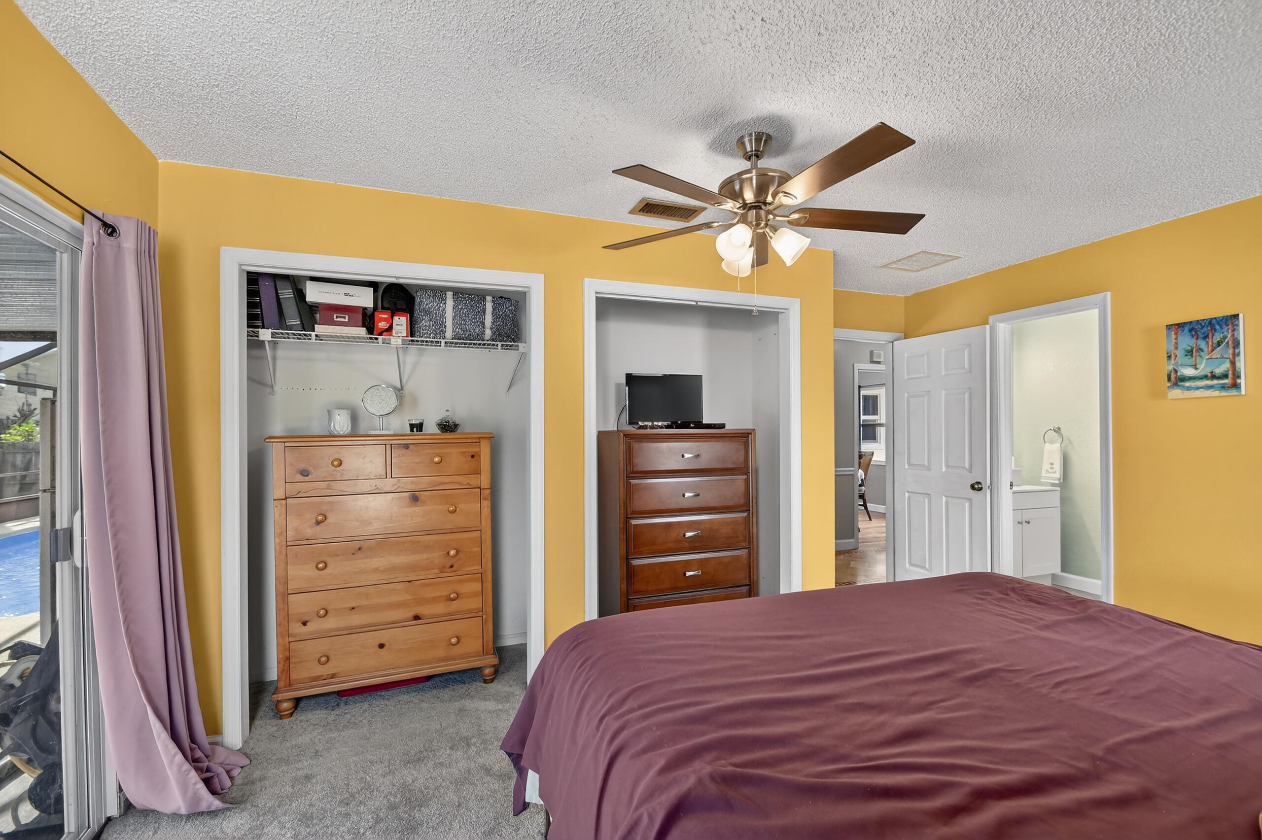 West Palm Beach, Florida, 33406, United States, 3 Bedrooms Bedrooms, ,2 BathroomsBathrooms,Residential,For Sale,1998393