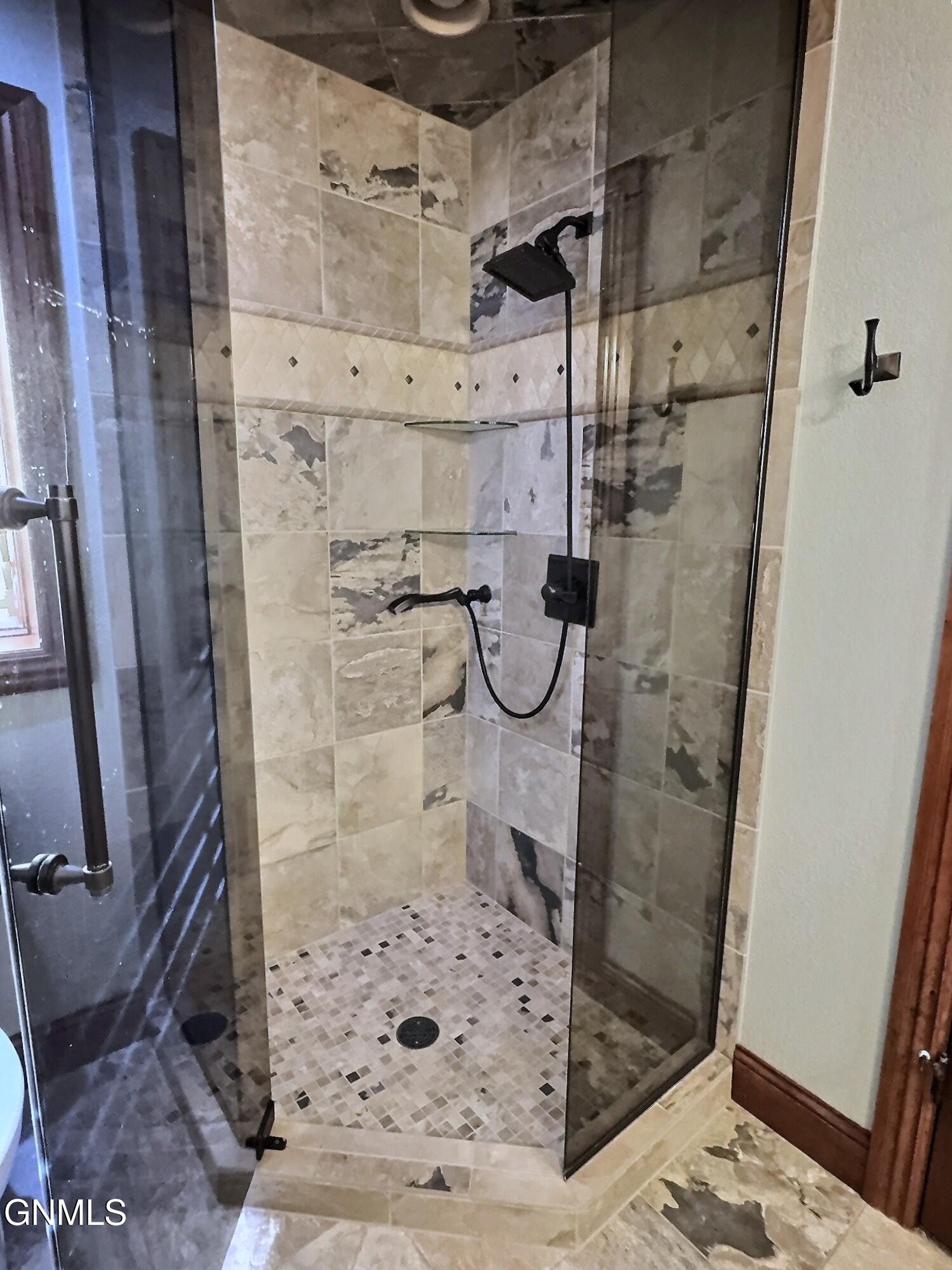 Bismarck, North Dakota, 58501, United States, 4 Bedrooms Bedrooms, ,4 BathroomsBathrooms,Residential,For Sale,2038873