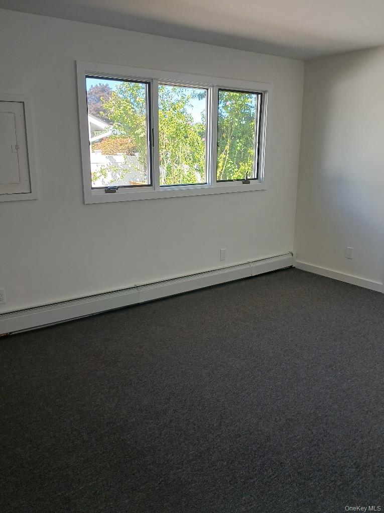 East Patchogue, New York, 11772, United States, 4 Bedrooms Bedrooms, ,1 BathroomBathrooms,Residential,For Sale,1948029