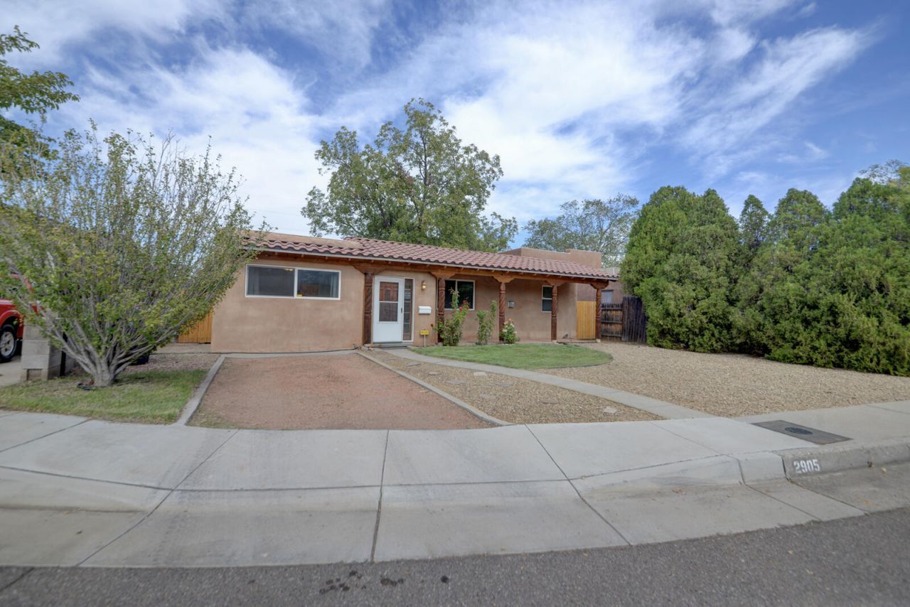 Summit Pl, Albuquerque, NM 87106 #1