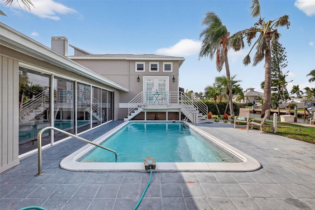 Longboat Key, Florida, 34228, United States, 3 Bedrooms Bedrooms, ,2 BathroomsBathrooms,Residential,For Sale,1990986