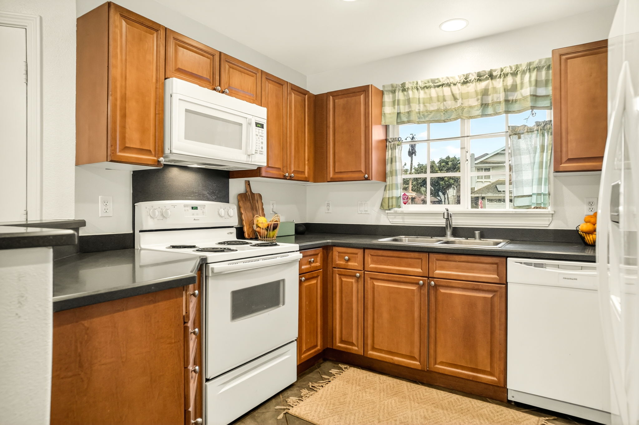 Waianae, Hawaii, 96792, United States, 3 Bedrooms Bedrooms, ,2 BathroomsBathrooms,Residential,For Sale,2006597