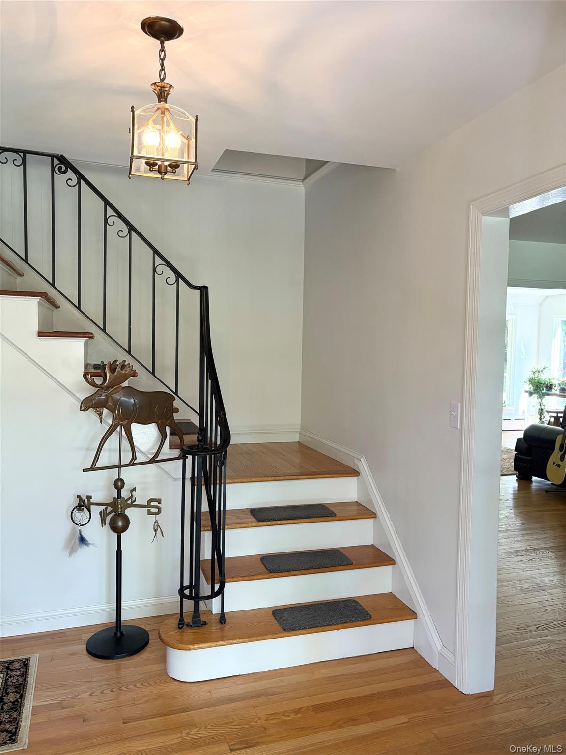 Montebello, New York, 10901, United States, 5 Bedrooms Bedrooms, ,2 BathroomsBathrooms,Residential,For Sale,1992880