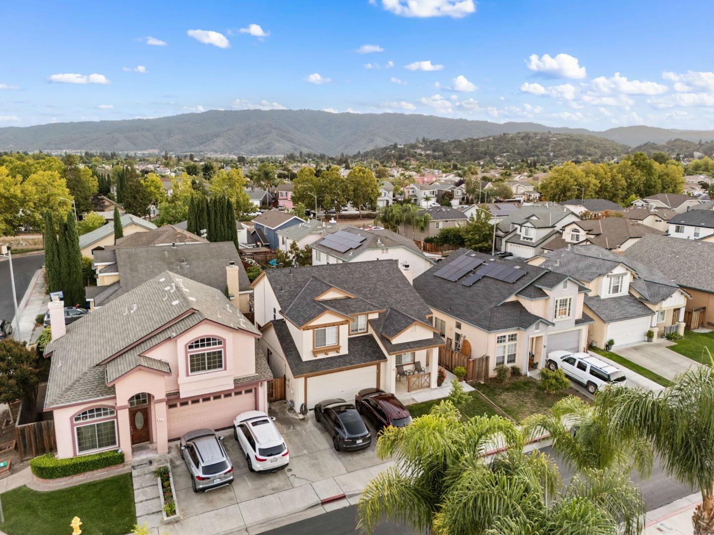 Gilroy, California, 95020, United States, 4 Bedrooms Bedrooms, ,3 BathroomsBathrooms,Residential,For Sale,1986301