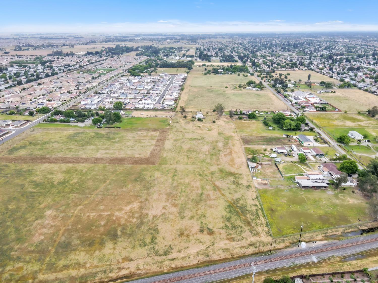 Sacramento, California, 95828, United States, ,Land,For Sale,2040311