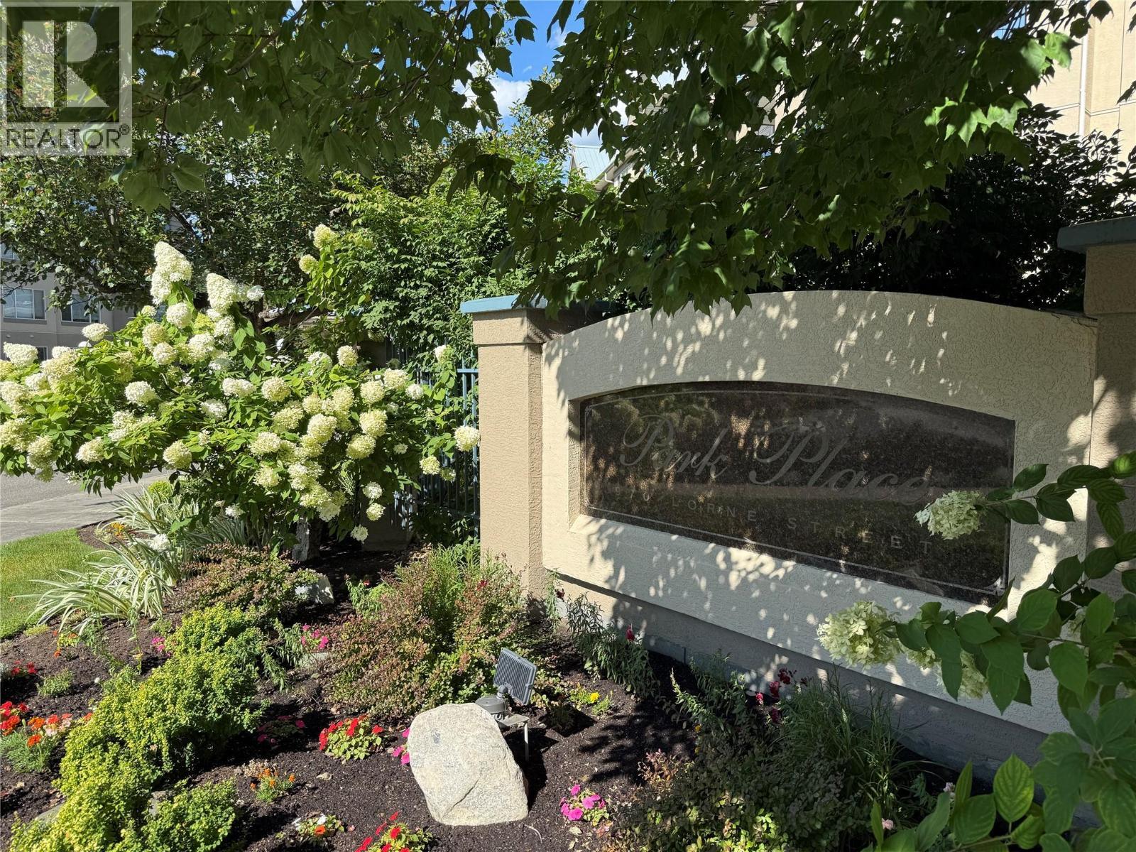 KAMLOOPS, British Columbia, V2C 1W9, CA, 3 Bedrooms Bedrooms, ,2 BathroomsBathrooms,Residential,For Sale,1949054