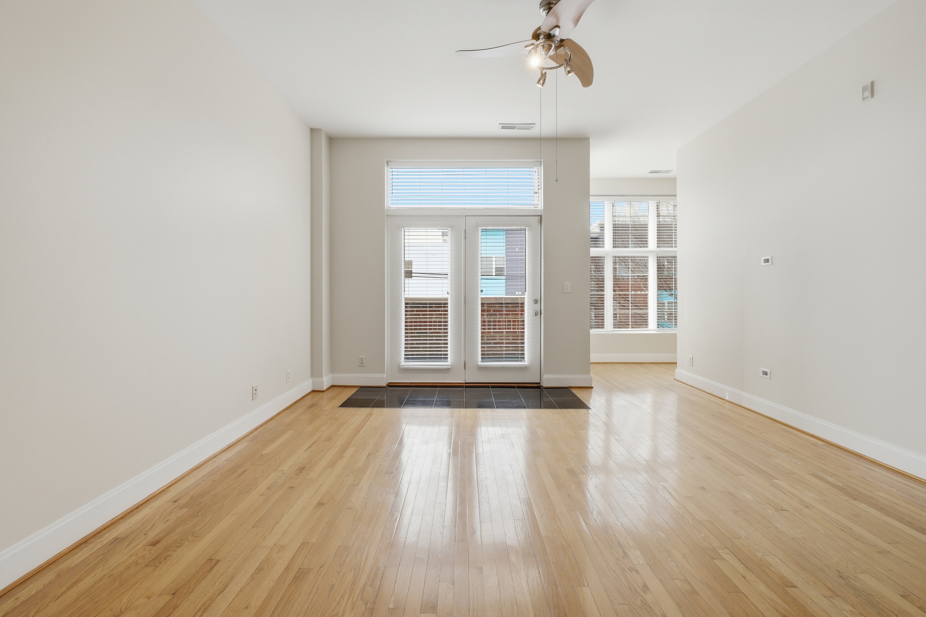  2011 Frankfort Avenue 303, Louisville, KY 40206 - 物件實景