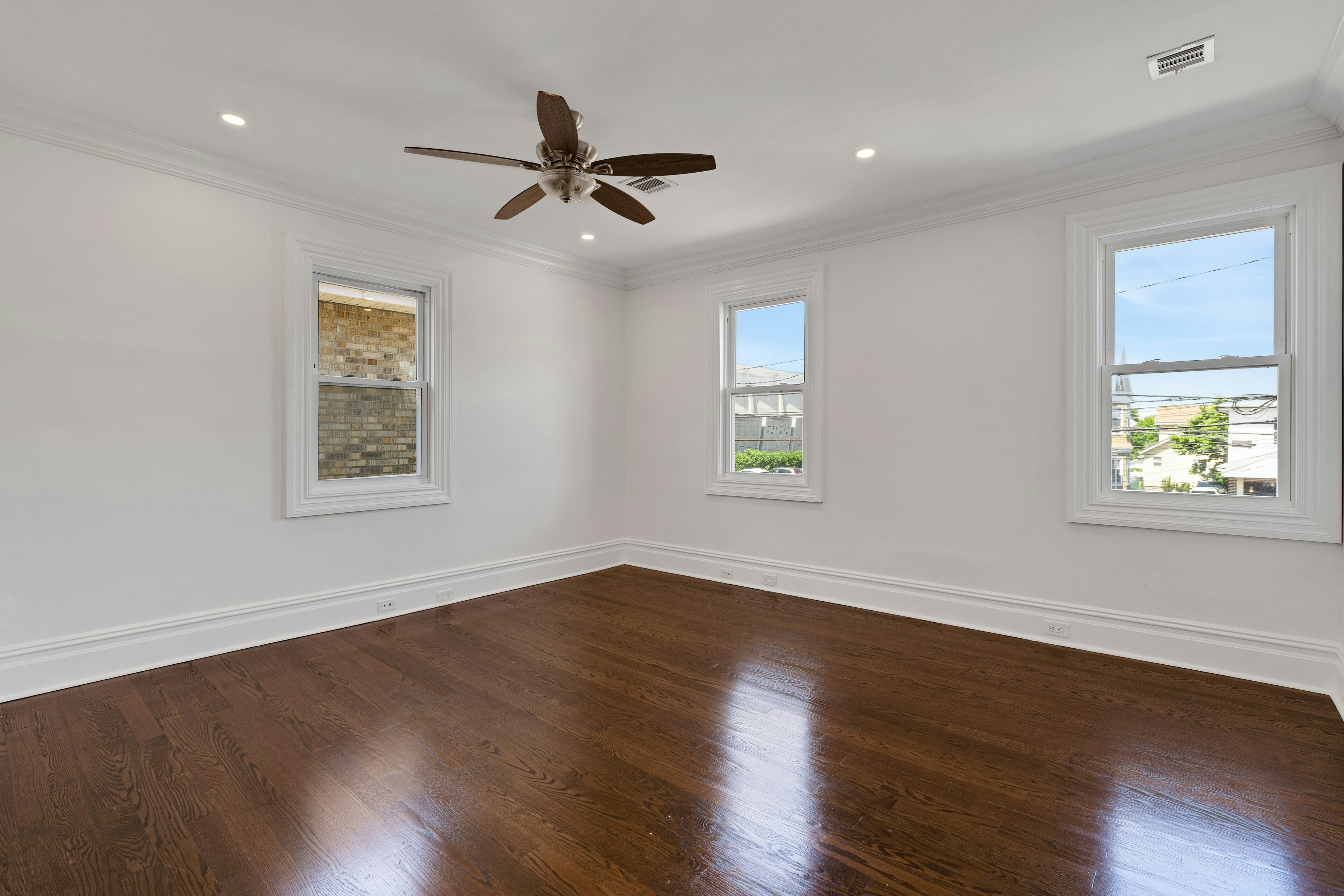  8128 Kennedy Blvd, North Bergen, NJ 07047 - 物件實景
