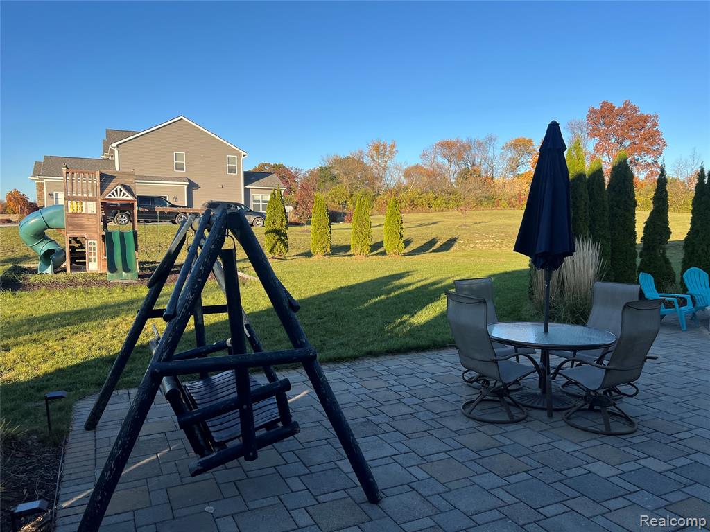 York Township, Michigan, 48176, United States, 4 Bedrooms Bedrooms, ,2 BathroomsBathrooms,Residential,For Sale,1988753