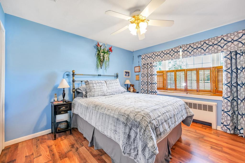Islip Terrace, New York, 11752, United States, 3 Bedrooms Bedrooms, ,3 BathroomsBathrooms,Residential,For Sale,1898888