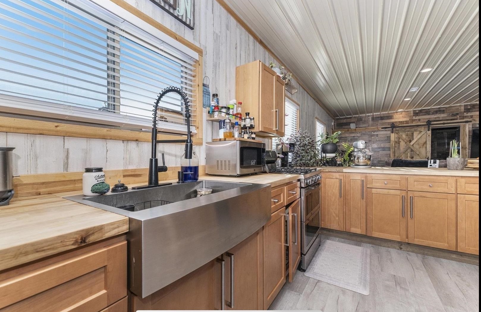 Fife Lake, Michigan, 49633, United States, 7 Bedrooms Bedrooms, ,4 BathroomsBathrooms,Residential,For Sale,2015344