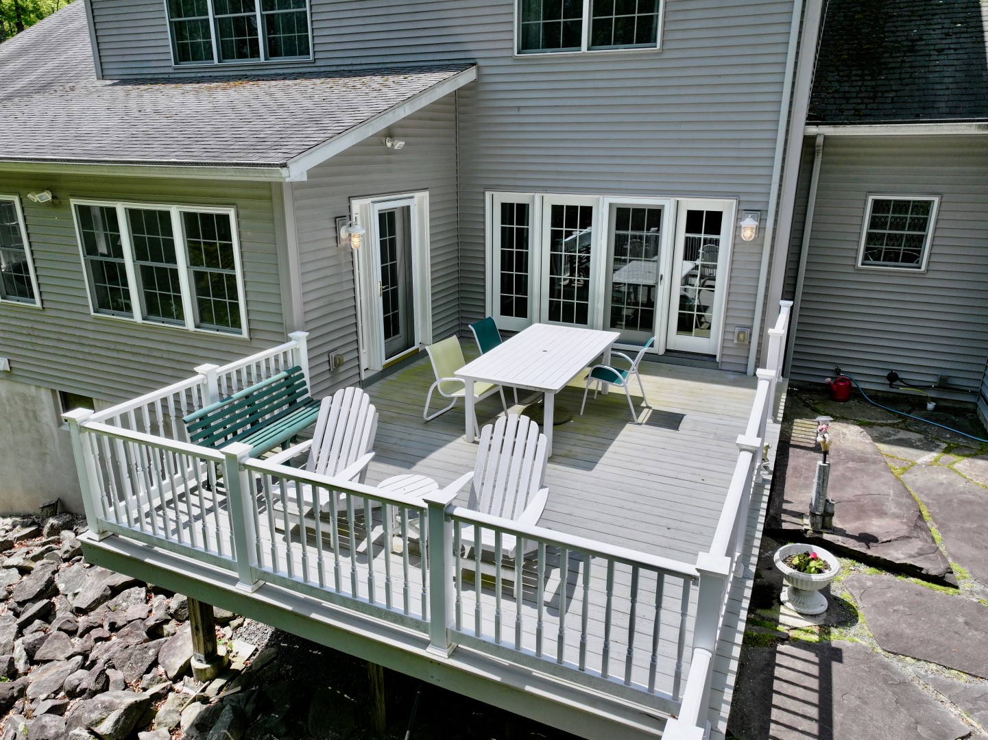 Hawley, Pennsylvania, 18428, United States, 3 Bedrooms Bedrooms, ,4 BathroomsBathrooms,Residential,For Sale,1846687