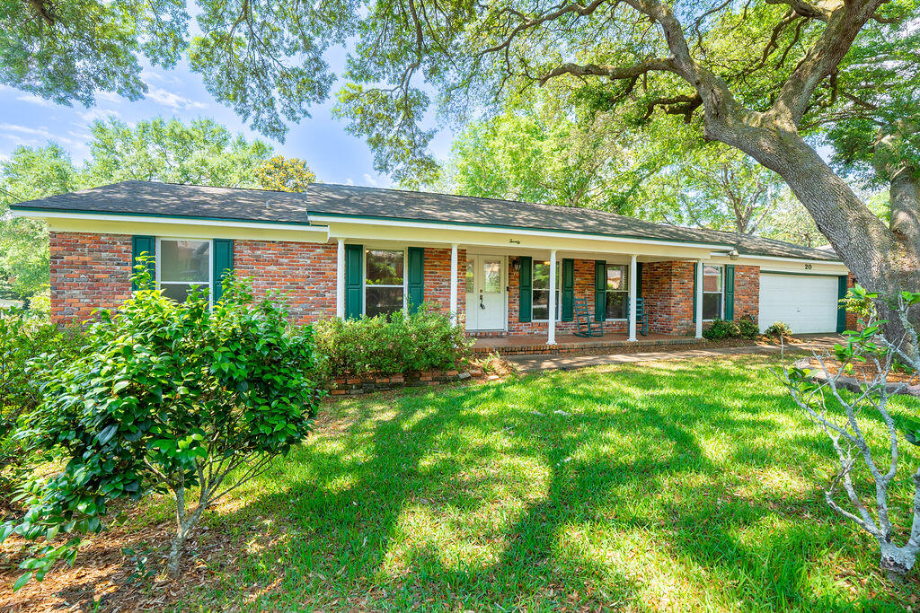Fort Walton Beach, Florida, 32547, United States, 4 Bedrooms Bedrooms, ,3 BathroomsBathrooms,Residential,For Sale,1807234
