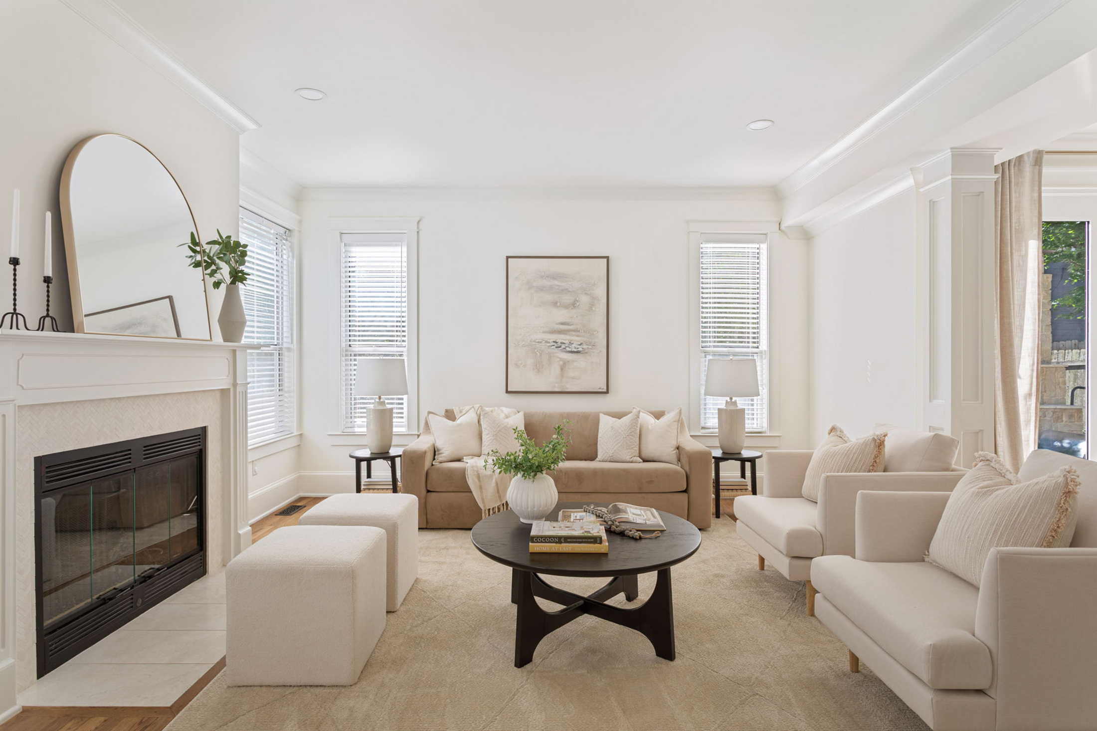  Beautifully Renovated Residence in Brookhaven Fields - 物件實景