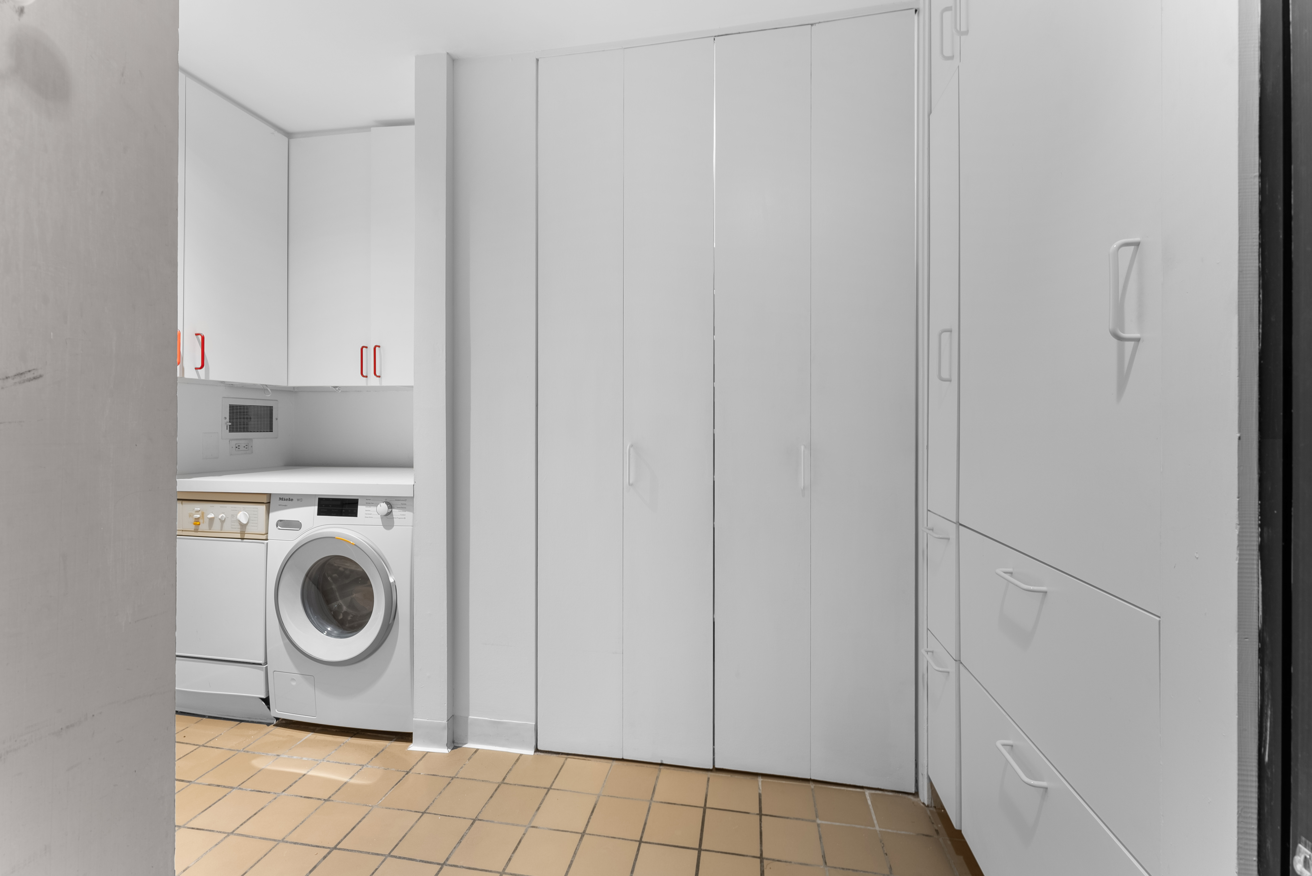  1336 Moyer Road, Newport News, VA 23608 - 物件實景