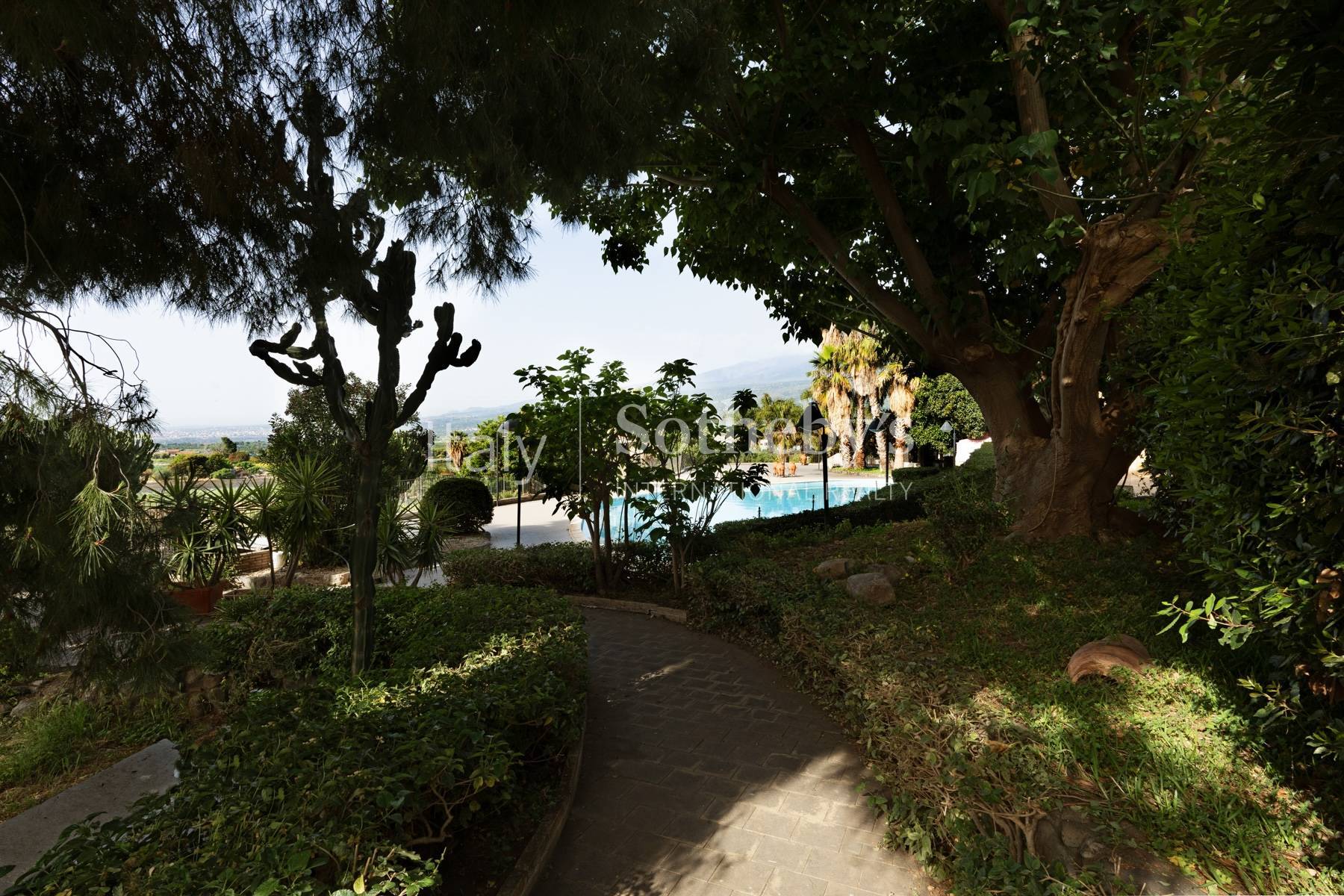  Prestigious property nestled between Mount Etna and the sea - 物件實景