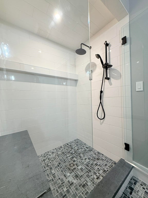 Carver, Massachusetts, 02330, United States, 5 Bedrooms Bedrooms, ,6 BathroomsBathrooms,Residential,For Sale,2005561