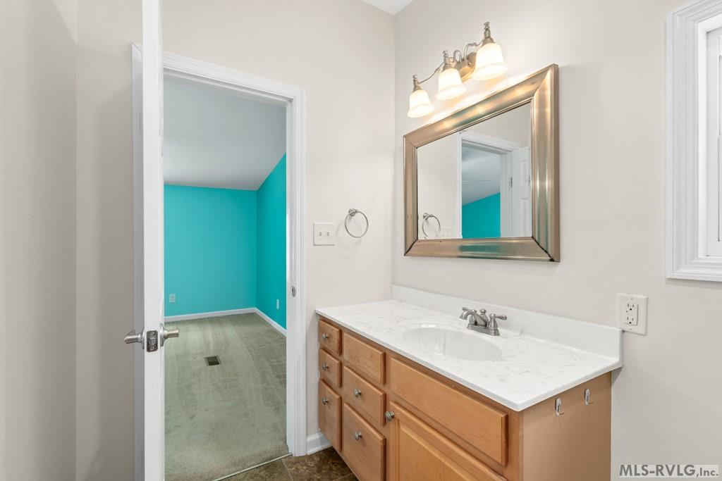 Macon, North Carolina, 27551, United States, 3 Bedrooms Bedrooms, ,2 BathroomsBathrooms,Residential,For Sale,1896406