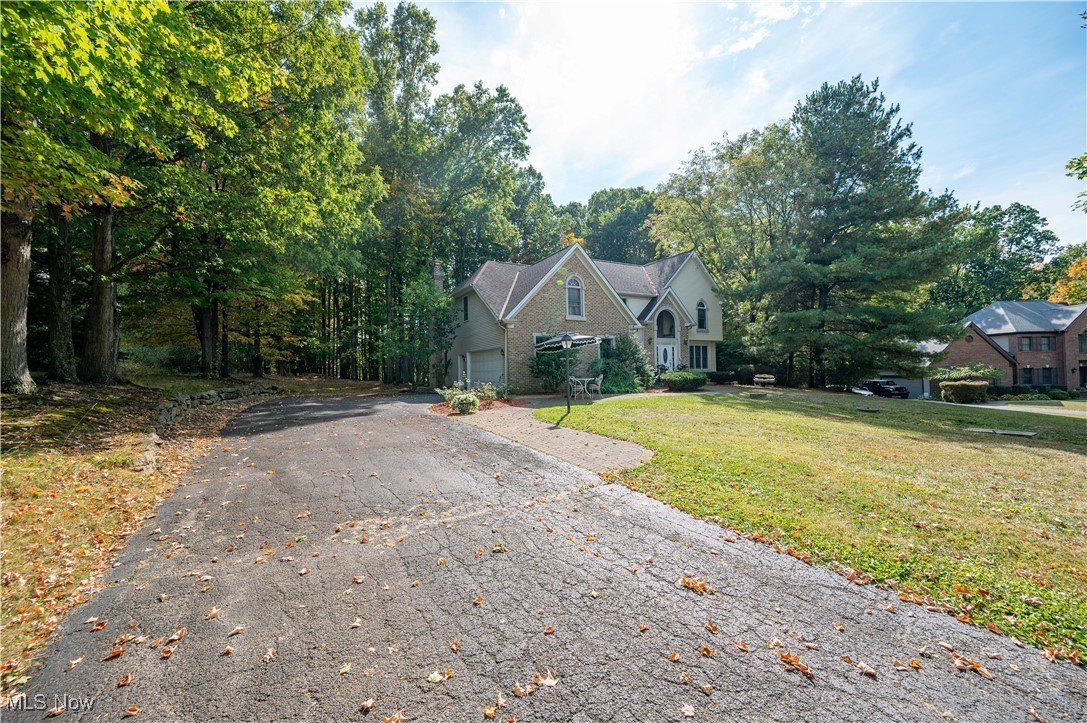 Canfield, Ohio, 44406, United States, 4 Bedrooms Bedrooms, ,3 BathroomsBathrooms,Residential,For Sale,1976342